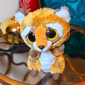 Rusty the racoon, 6 in. tall
